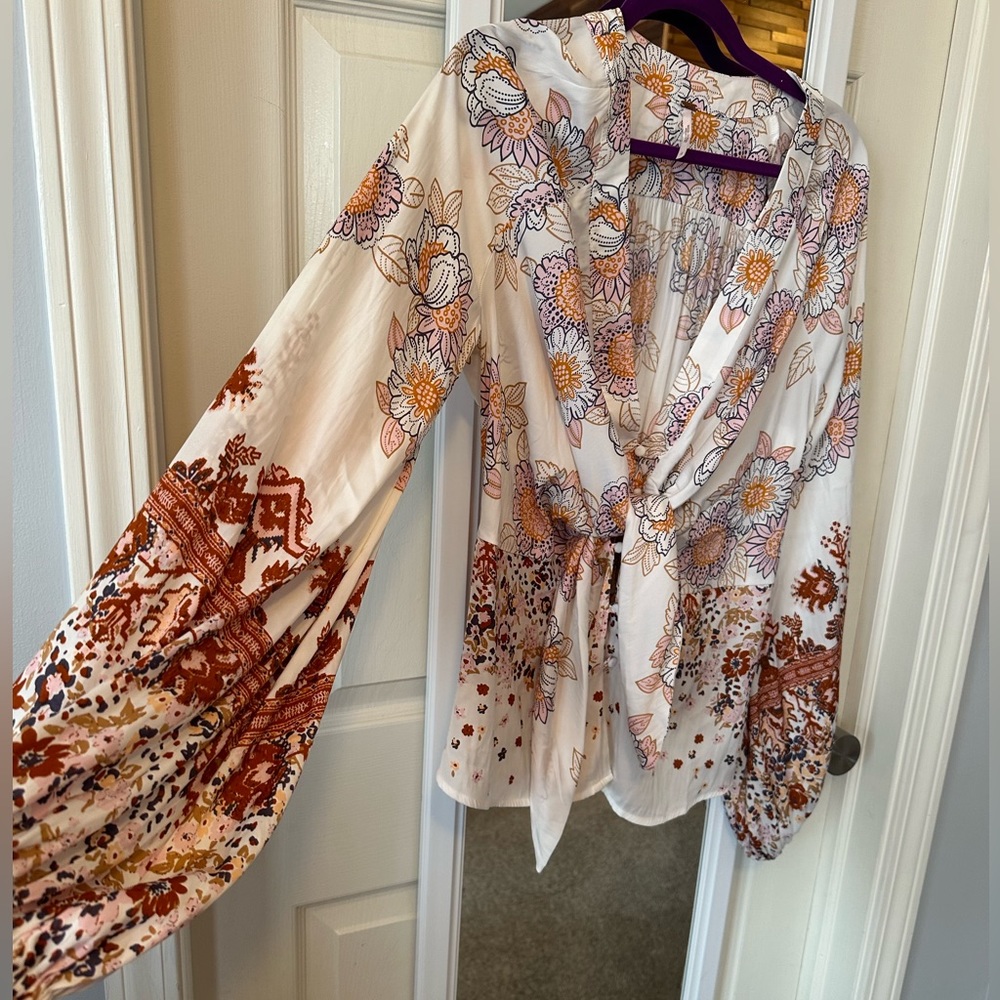Free People! Run Free Tunic Top In Ivory Tea Combo NWOT! - Picture 6 of 7